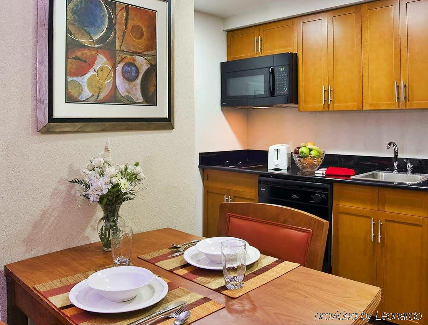 Hotel Homewood By Hilton Virginia
